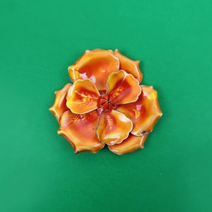 ORANGE FLOWER Pin - Vintage Metal Enamel Floral Cloisonne Lapel Brooch Accessory Spring Summer Colorful Chunky Mod Costume Jewelry Art 80s