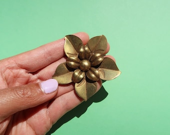 BRASS FLOWER Pin - Vintage Metal Enamel Floral Cloisonne Lapel Brooch Accessory Spring Summer Wedding Bride Chunky Mod Costume Jewelry 80s
