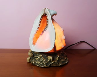 CONCH SEASHELL Lamp - Vintage Ceramic Night Light Fixture - Nautical Vacation Beach House Tabletop Mid Century Modern Home Decor 1950s 50s