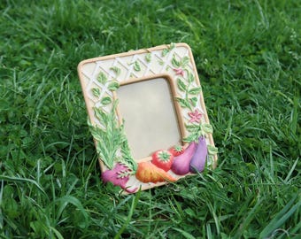 VEGETABLE GARDEN Frame - Vintage Russ Berrie Co. Resin 2x3 Small Picture Kitchen Dining Nook Restaurant Gallery Country Farmhouse Home Decor