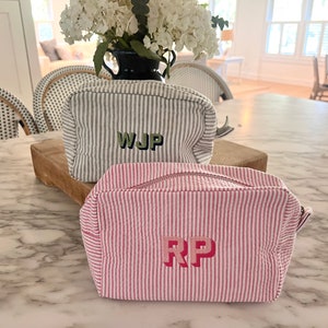 Monogrammed Seersucker Everything Bag, Make Up Bag, Toiletries, Cosmetic Bag, Personalized Gift, Present, Blue, Pink, Red, Grey, Navy