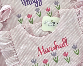 Vestido rosa de algodão listrado com monograma de tulipa, personalizado, para menina pequena, roupa clássica de primavera ou verão, laço, listras, presente, estilo preppy, Páscoa