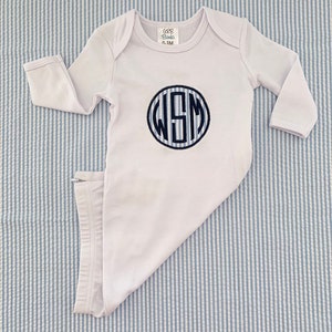 Monogrammed Infant Gown, Blue Seersucker Circle Applique, Coming Home Outfit, Baby Pictures, Zipper Closure, Hospital Outfit, Personalized