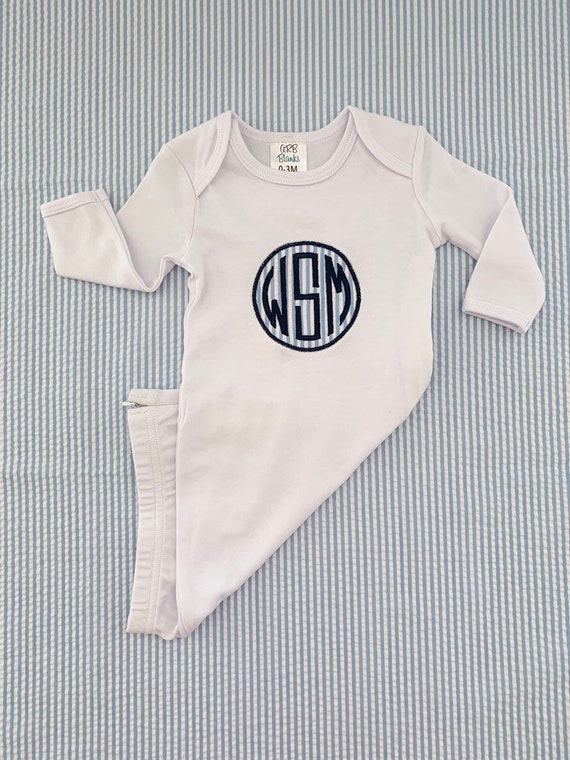 Monogrammed Infant Gown, Blue Seersucker Circle Applique, Coming Home  Outfit, Baby Pictures, Zipper Closure, Hospital Outfit, Personalized