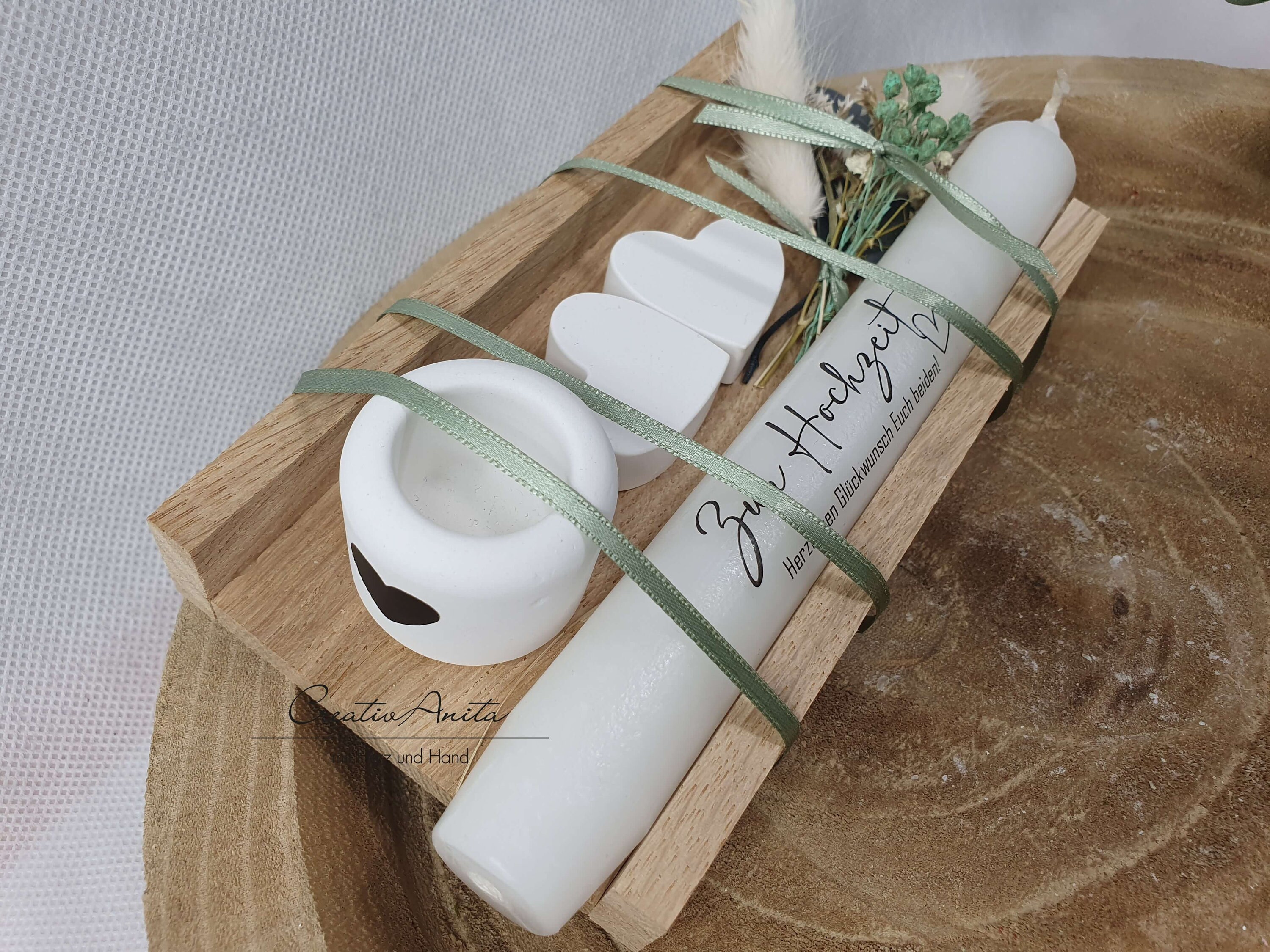 Hochzeitsgeschenk zwei Herzen aus BetonKerzeKerzenständer