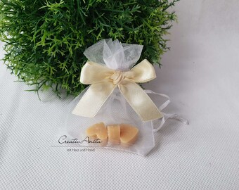 Gastgeschenke mit je 3 Seifenherzen in Hellbraun-Apricot - Zirbe- GiveAway zur Hochzeit