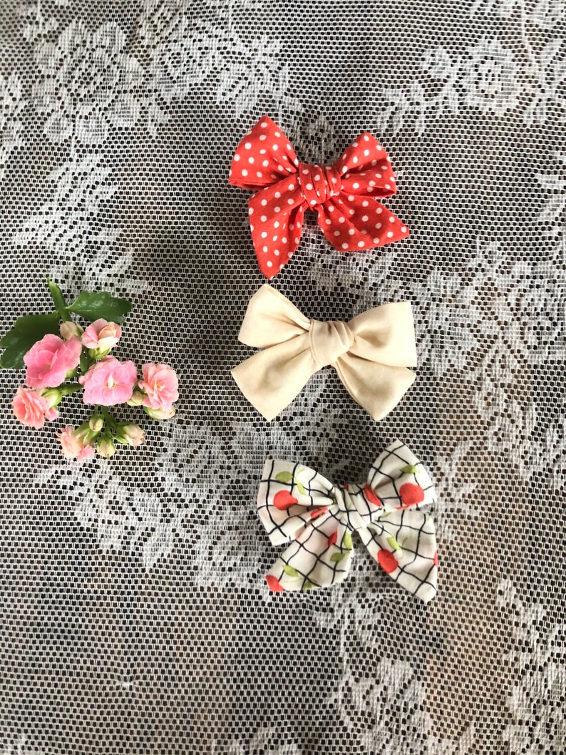 Girls Bows set of 3