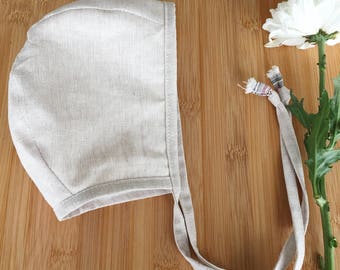 Linnen/Cotton baby bonnet// baby bonnet  // modern baby bonnet // baby hat //  // organic cotton bonnet