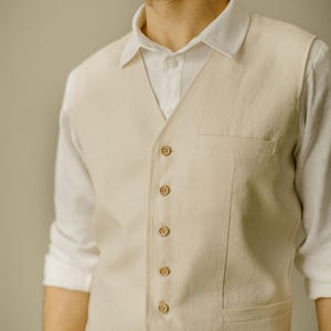 Gilet in lino fatto a mano per uomo – Realizzato su misura / Gilet rustico da uomo per sposo e testimoni immagine 18
