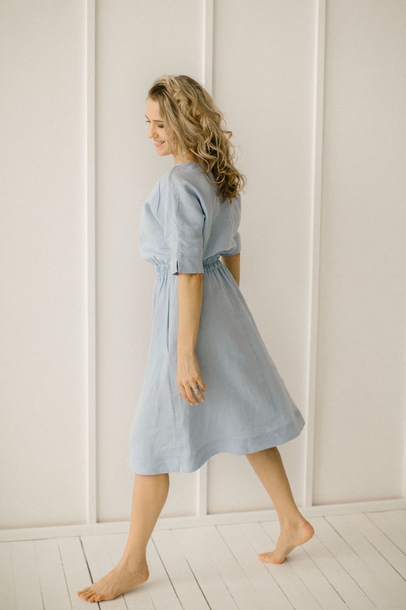 Simple daily use gown sales
