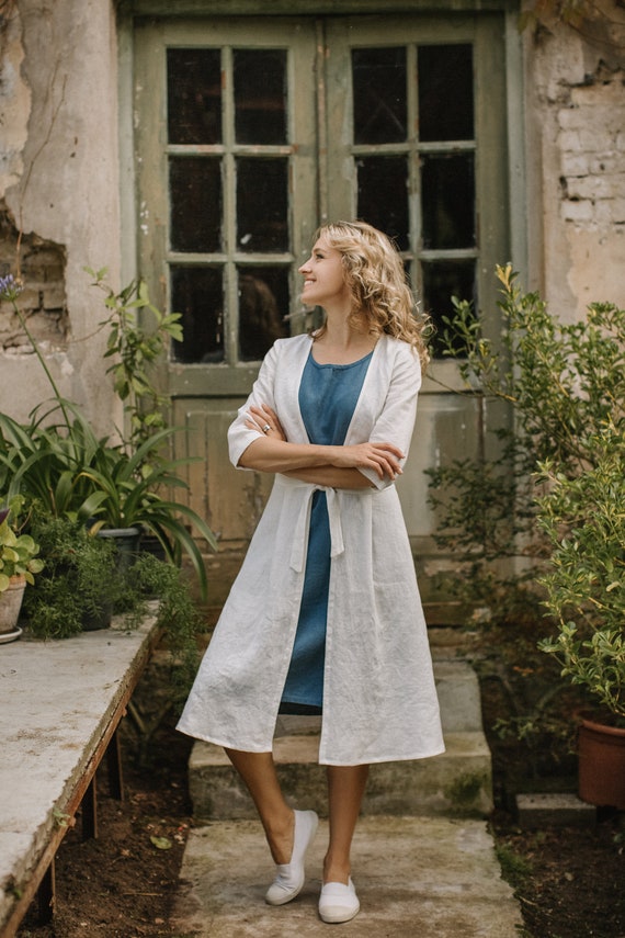 Lightweight linen shop cardigan