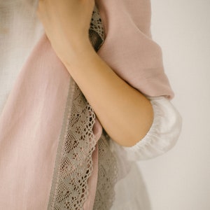 Elegant Dusty Rose Linen Lace Bridal Shawl: Rustic Bohemian Wedding Wrap for Romantic Brides.