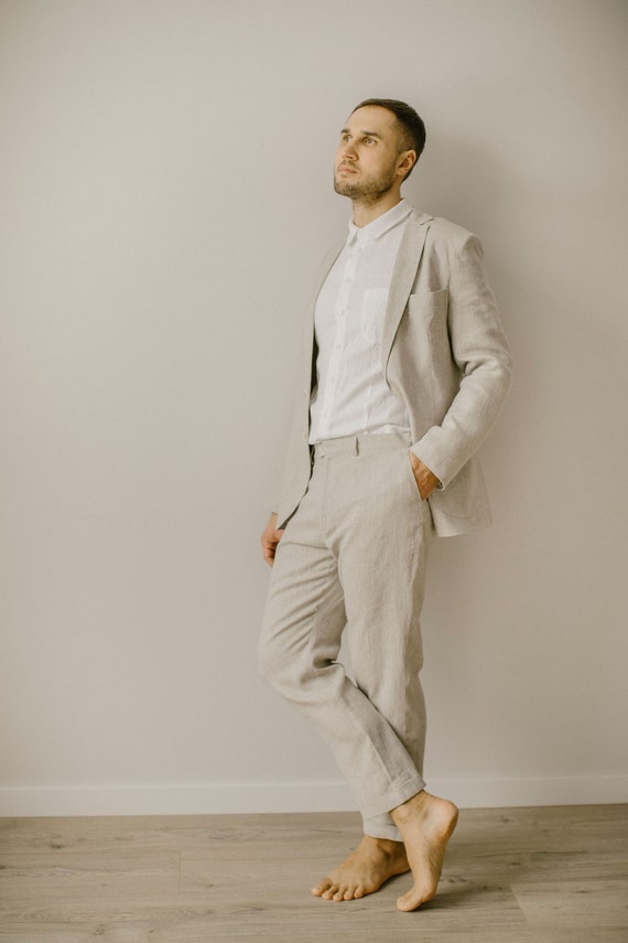 Elegant Men's Linen Blend Wedding Suit Set: Rustic Groom Attire for Simple & Boho Ceremonies.