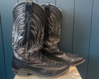 Stivali western neri vintage con cuciture a fiamma bianca da uomo 10EE