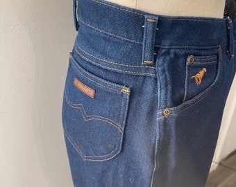 Vintage 70s Retro Dark Blue Wrangler High Waist Horse Jeans 31 x 30