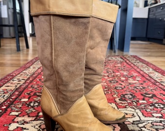 Vintage 70s Zodiac Tan Leather & Suede Cuffed Leg Opening with Wood Stacked Heel Boots with toe guard Womens size 6m