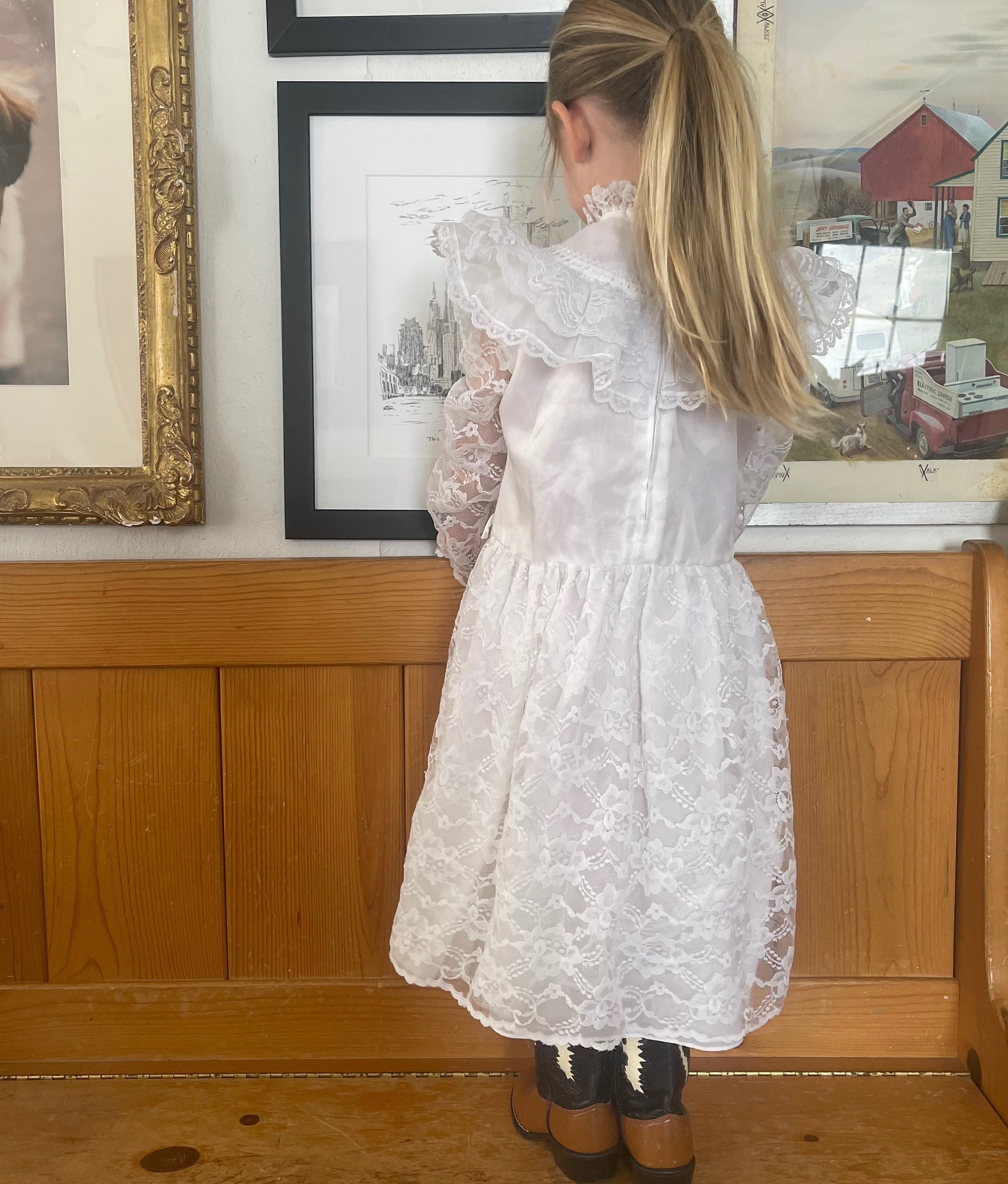 Vintage Little BB Girls White Lace High Neck Victorian Style Dress Size 6
