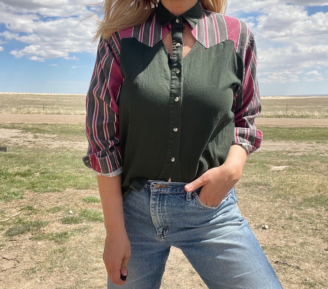 Vintage Ruddock Dark Green & Burgundy Cut Out Front Chest Western ...