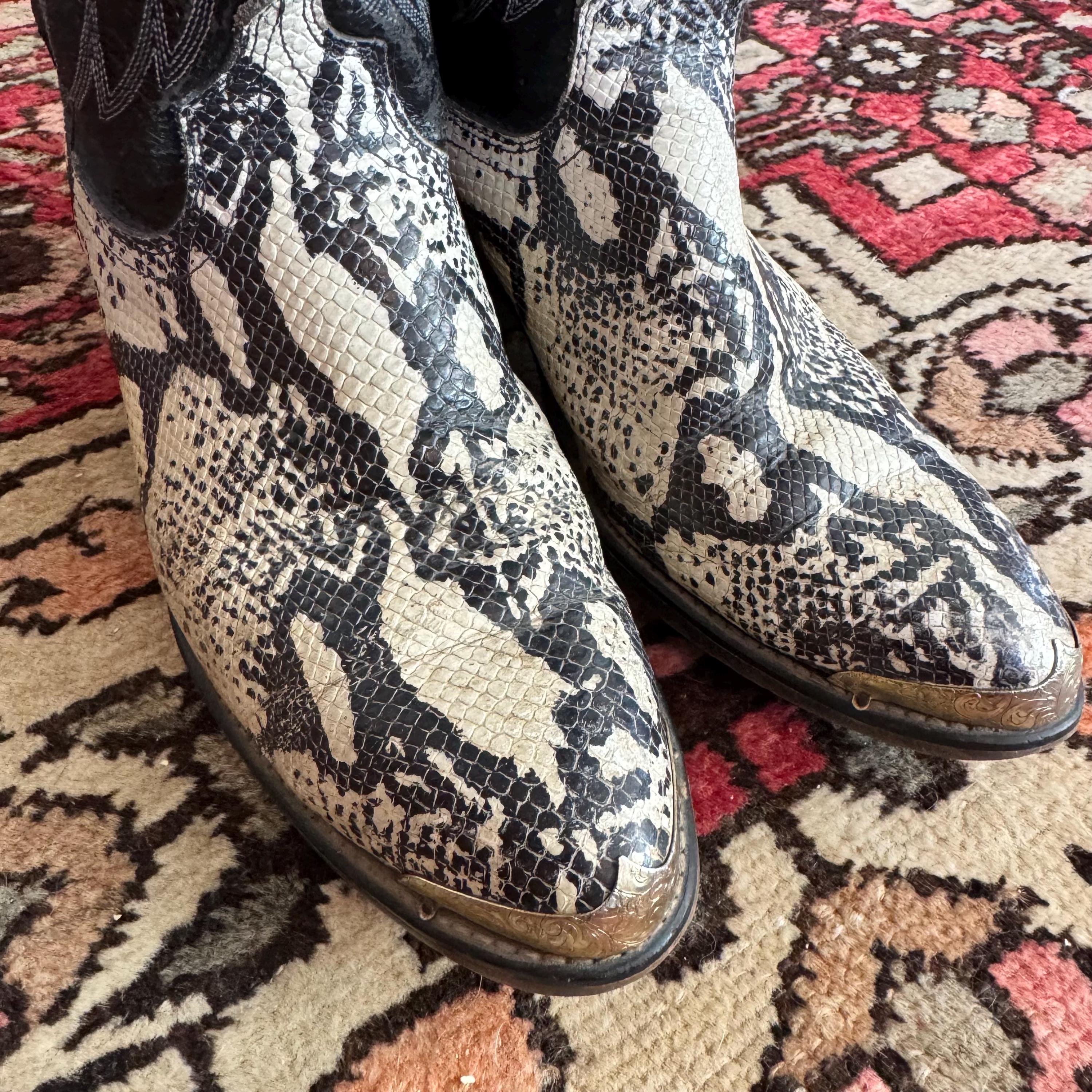 Men’s Size 8 Laredo Vintage Python Snakeskin Western Cowboy Boots Black Tan 4751 Laredo Men main image 4
