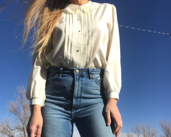 Vintage 70s Union Made Cream Floral Embroidered Co