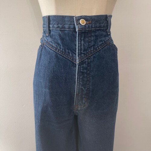 Vintage Dark Blue Bareback High shops Waist Rockies Western Jeans Size 32 x 36