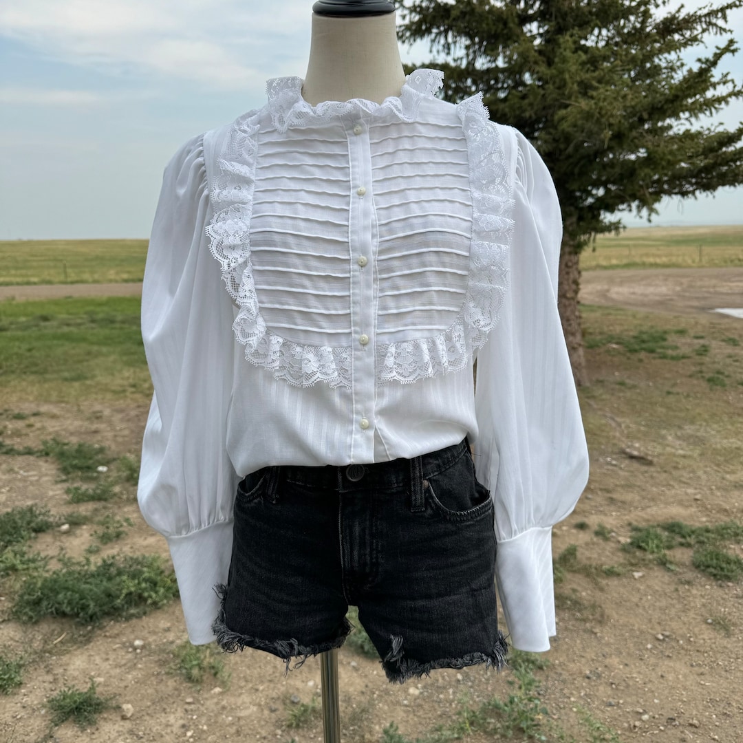 トップス Vintage lace frill cotton bijou blouse Vintage Thin White Cotton Blouse Edwardian Lace Ruffle Linen