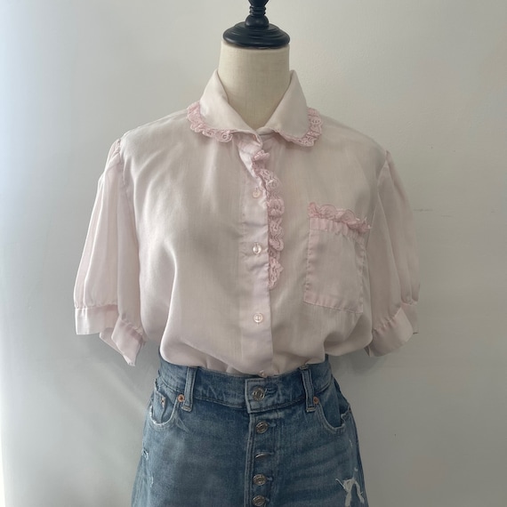 Vintage 70s Pale Pink Lace Trim Round Collar Short Sleeve Vintage 70s Pale Pink Lace Trim Round Collar Short Sleeve