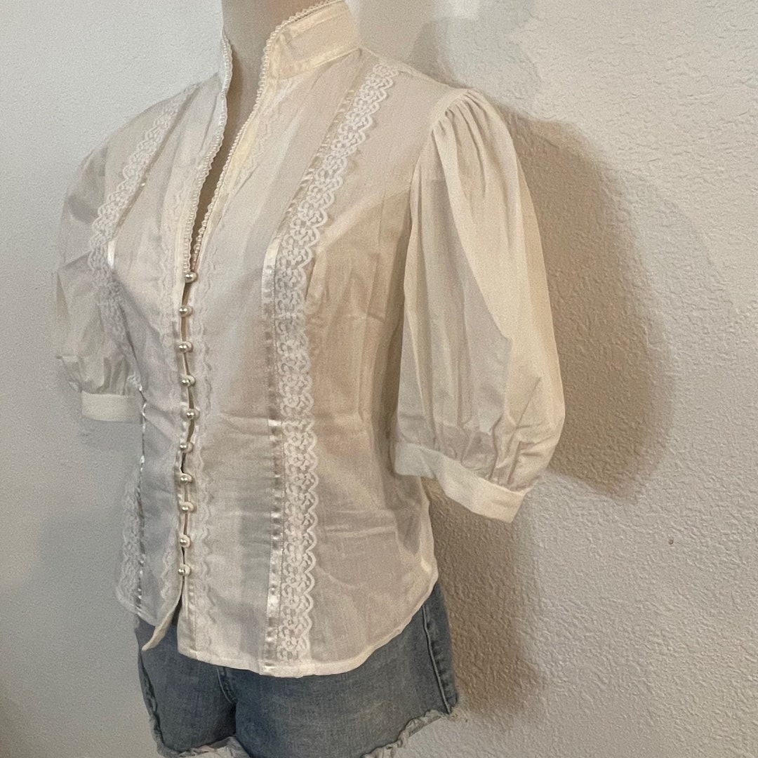 Vintage 70s Gunne Sax by Jessica Mcclintock White Pearl Button Blouse ...