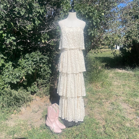 Vintage 70s Young Edwardian Arpeja Ivory Lace Tie… - image 1