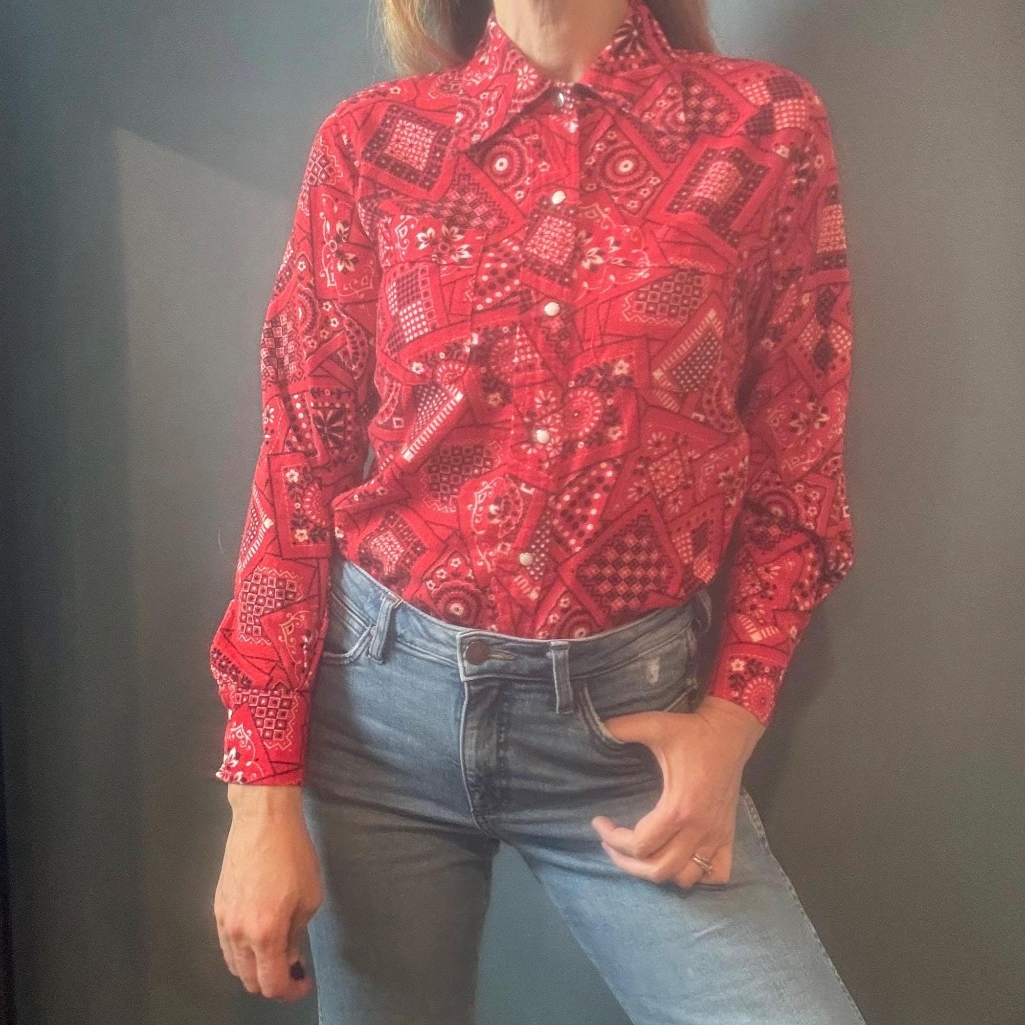 Vintage 70s Red Bandana Print Spear Point Collar Western Pearl