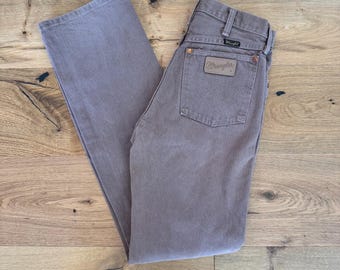 Vintage Light Brown High Waist 5 pocket Wrangler Jeans W26 Inseam 33
