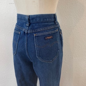 Vintage Wranglers Made in USA High Waist Dark Blue Jeans Size 26 x 28