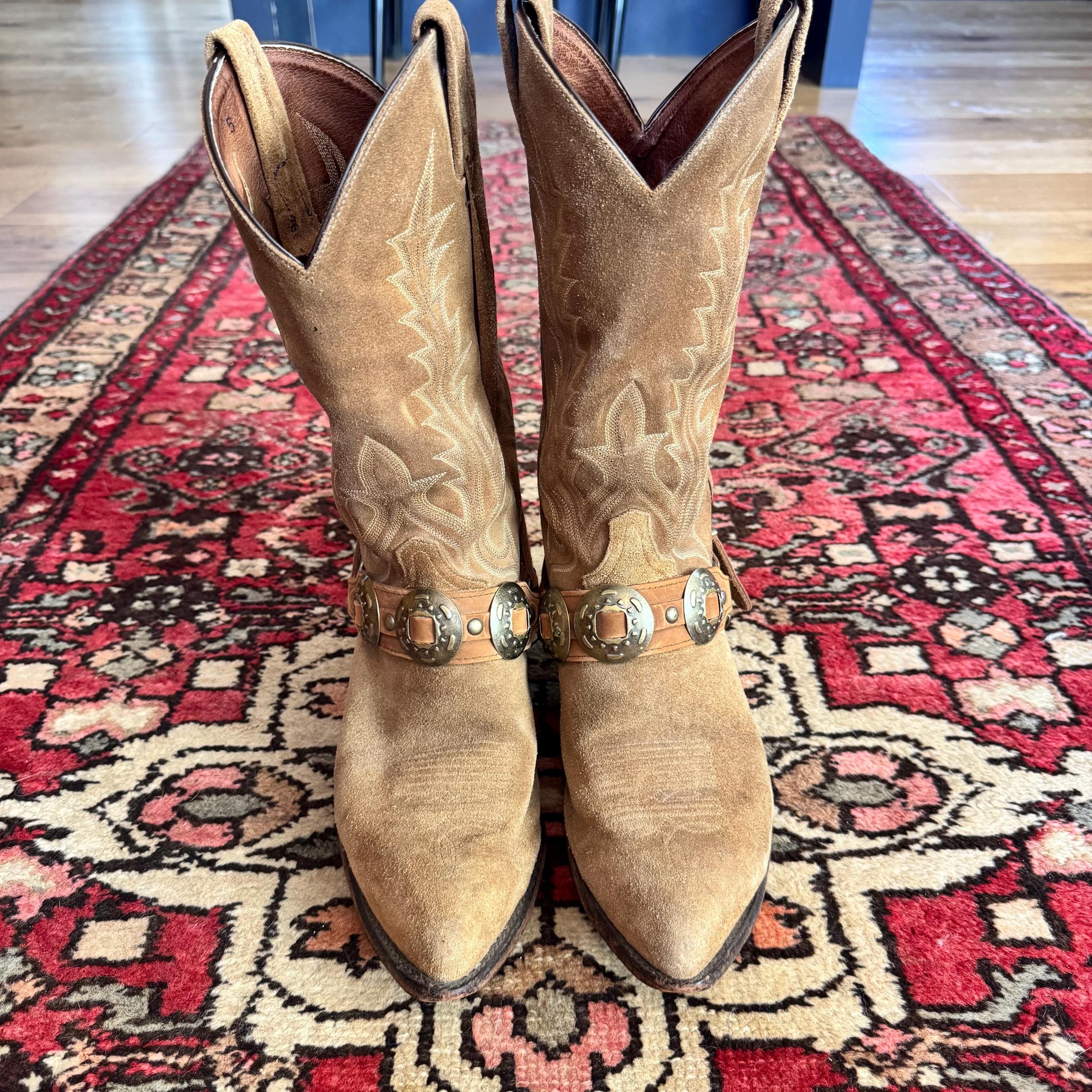 Tony Lama men 10 vintage flame embroidered cowboy boots Vintage Tony Lama Black With White Flame Stitch Western  main image 4