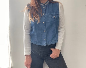 Vintage Western Dark Denim Ärmelloses Punziertes Frontshirt mit Stickerei