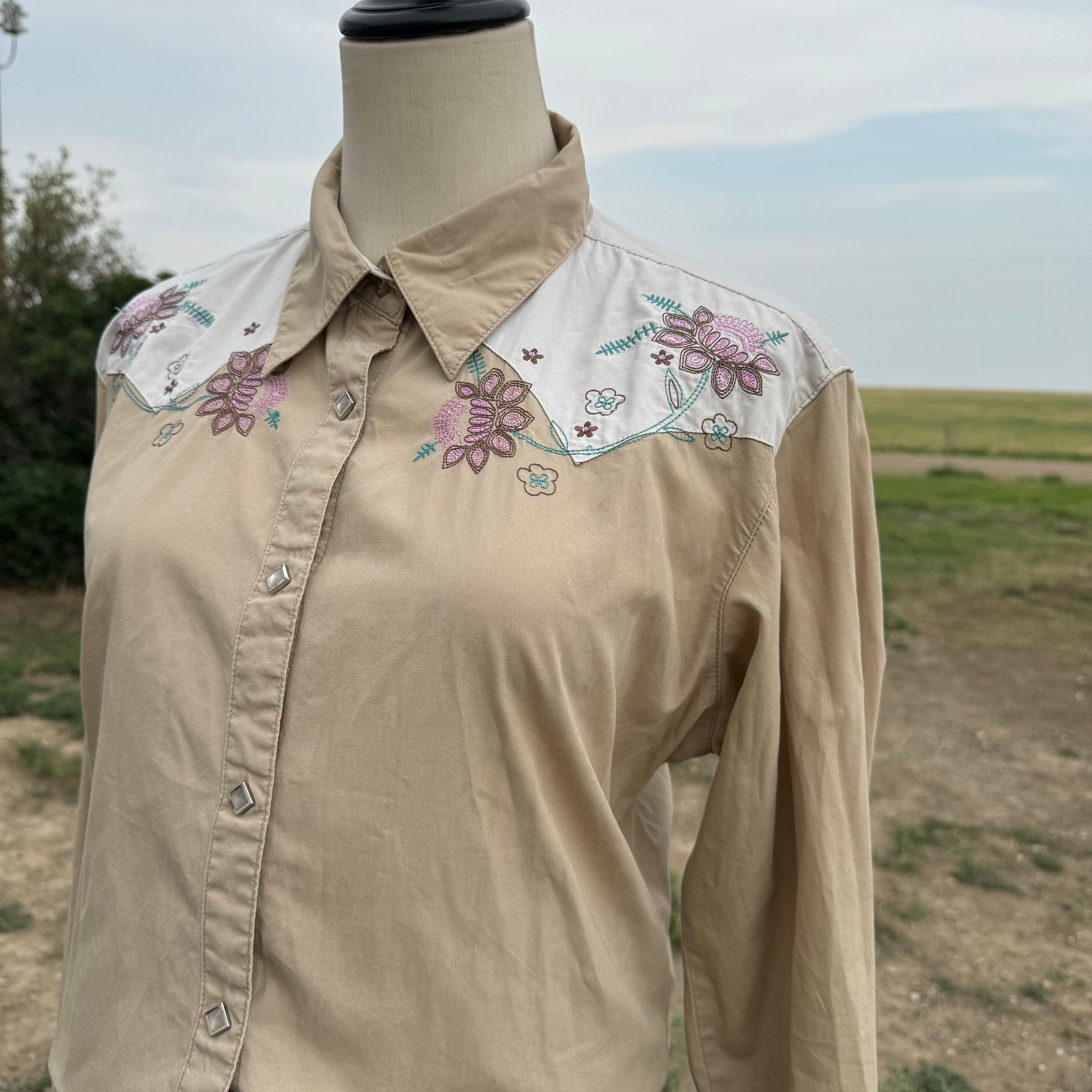Wrangler 花柄　S Wrangler - ラングラー 花柄 デニム Mサイズの通販 by #キツネ