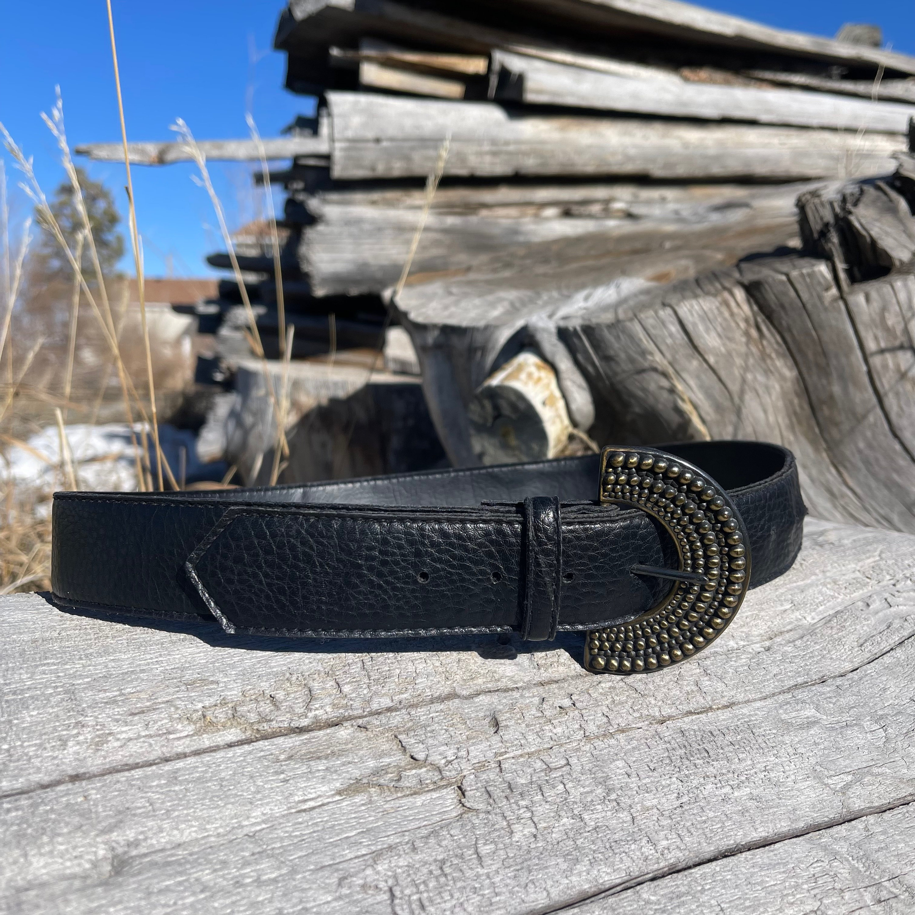 Vintage Black Pebbled Leather Belt With Brass Half Moon  display picture 2