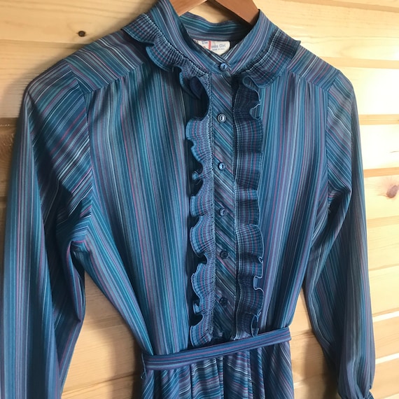 Vintage 60s Union Made Blue Multi Stripe Ruffle F… - image 8