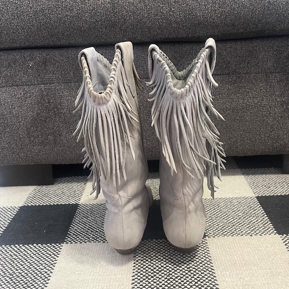 Vintage Light Gray Fringe and Concho Cowgirl Boot… - image 3