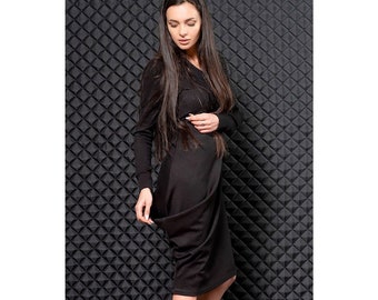 Black knitted dress / long sleeve dress / knee length dress / V neck dress / loose dress / plus size maxi dress / casual dress / oversize