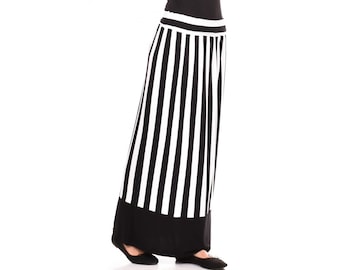 Striped skirt / Black and White Stripe Skirt / long skirt / plus size skirt / high waist skirt / maxi skirt / jersey skirt