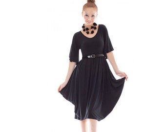 Black dress / knee length dress / bell sleeves dress / below the knee dress / baggy dress / balloon dress / plus size dress