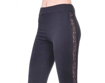 Leggings de malha com detalhes em renda / leggings pretas / leggings femininas / leggings plus size / leggings fitness / leggings compridas
