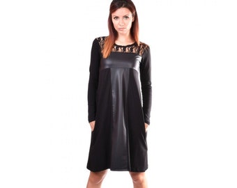 Vestido negro con elementos de imitación de cuero y encaje / vestido de manga larga / vestido hasta la rodilla / vestido midi / vestido de cuero vegano / vestido de talla grande