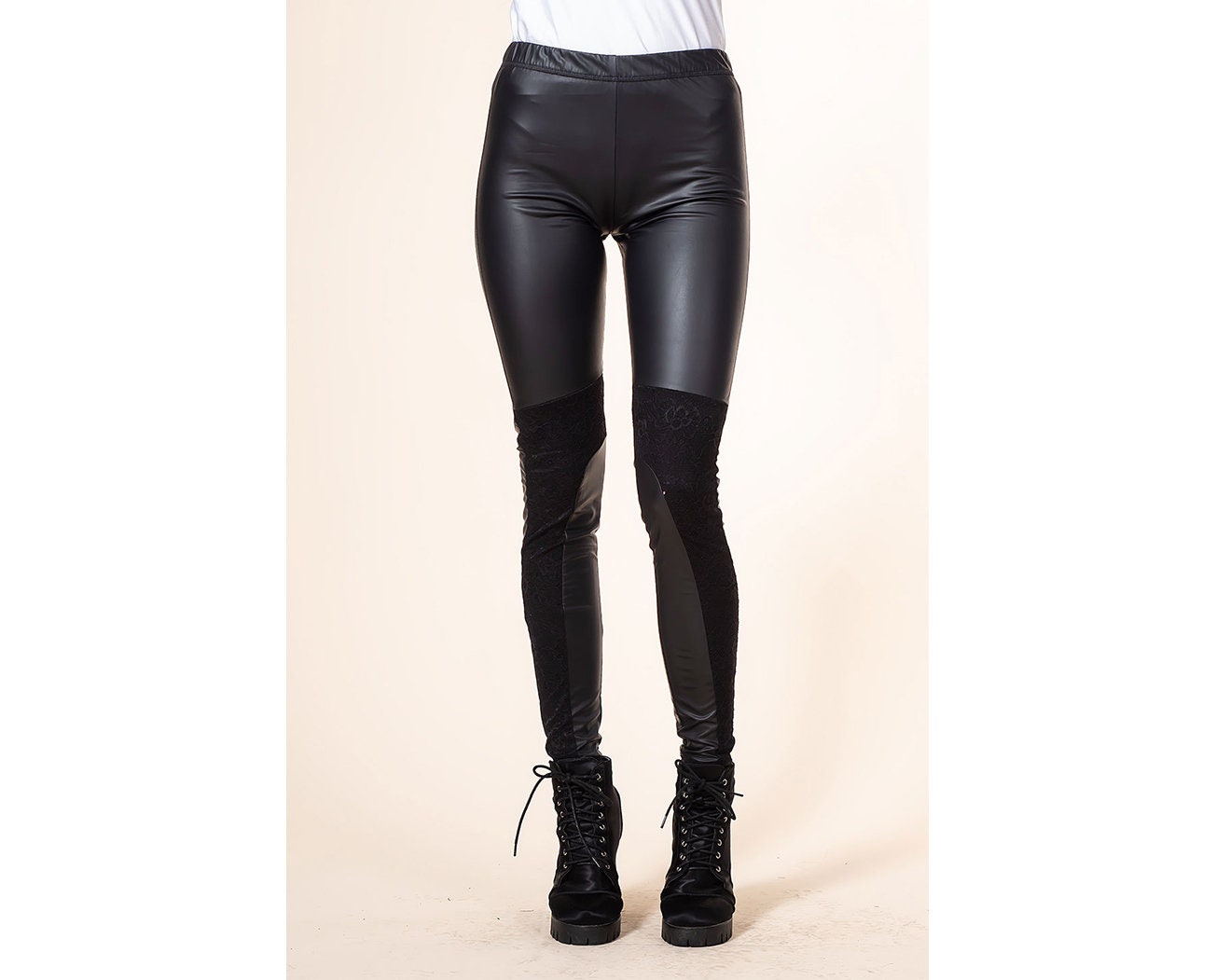 新品未使用　ELENDEEK FAUX LEATHER LEGGINGS 02 ELENDEEK FAUX LEATHER LEGGINGS ブラック 02
