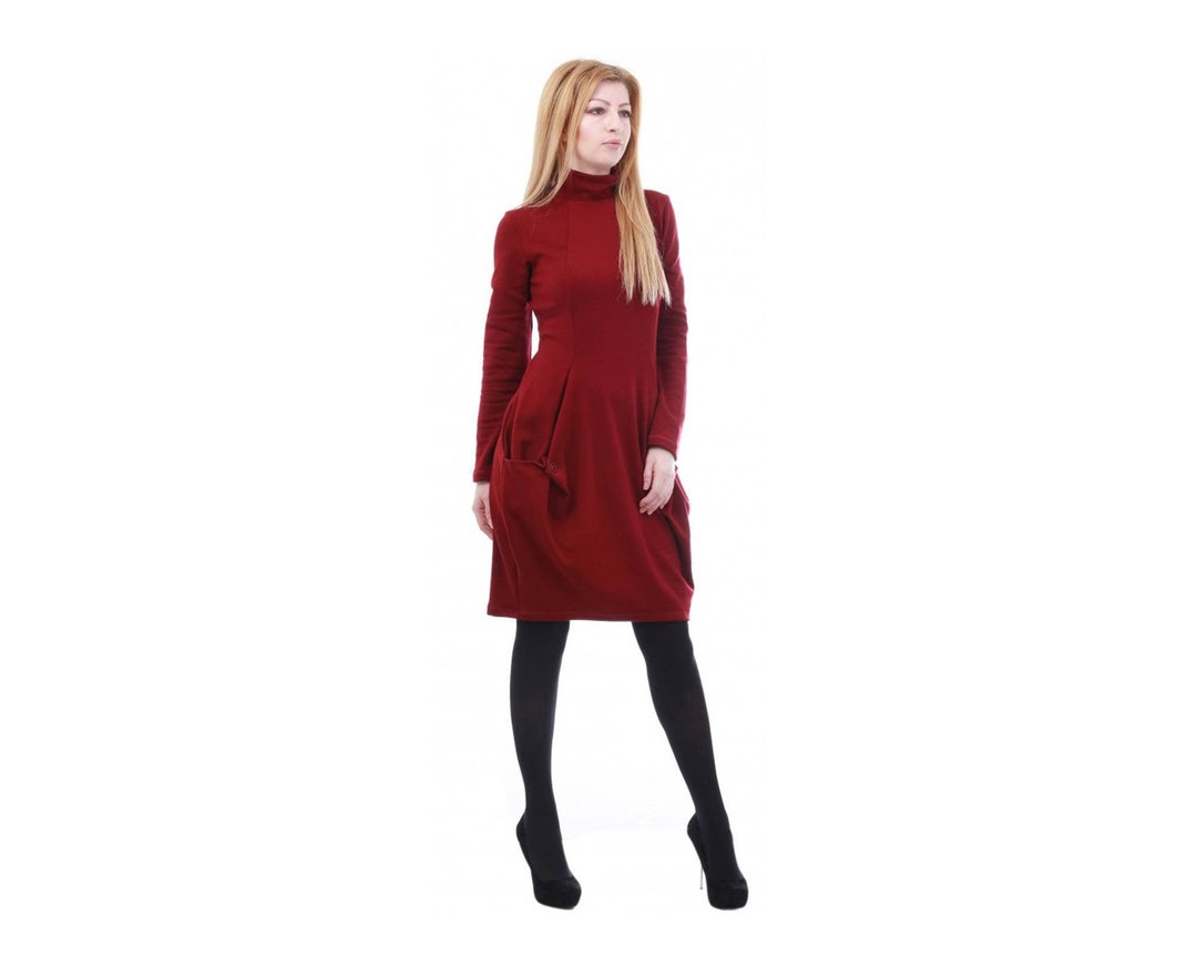 Bordeaux Midi-Kleid mit weißen Polka Dots – Langarm, Seitentaschen, elegantes Retro-Kleid main image 0