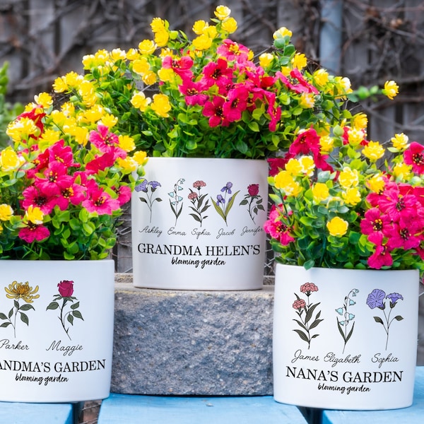 Grandma Gift, Mother's Day Gift, Personalized Gifts for Mom, Flower Pot Custom, Grandmas Garden, Birth Flower Mom Gifts from Daughter