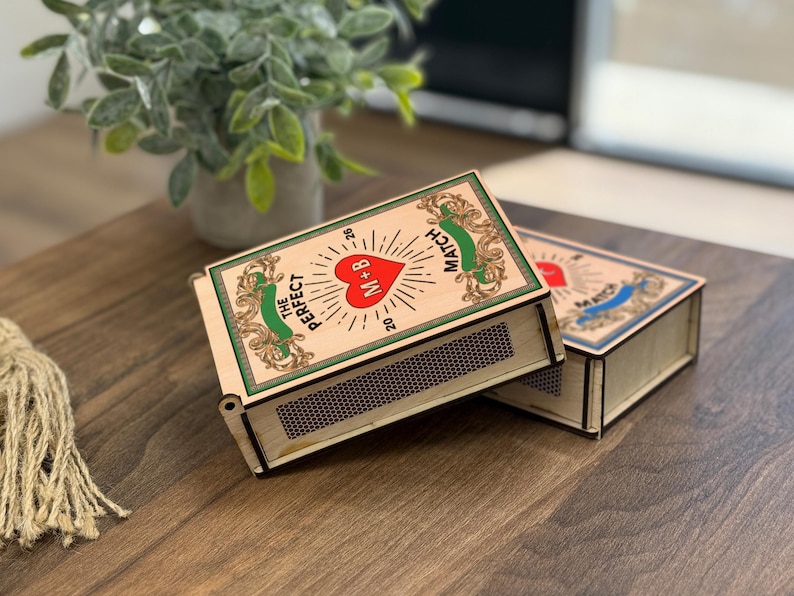 Caja de cerillas grande personalizada para parejas, regalos de compromiso, regalo de boda para pareja, regalo de inauguración de la casa, regalos de aniversario, regalo de despedida de soltera imagen 12