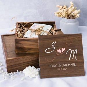 Wedding Memory Box, Wedding Gift, Engagement Gift, Keepsake Box, Anniversary Gift for Couple, Wedding Gifts for Couple