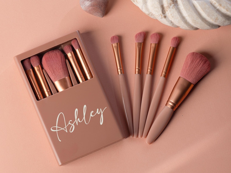 Personalized Makeup Brush Set, Custom Christmas Gifts for Her, Wedding Party Gifts, Bridal Shower Favors, Birth Flower Gift for Her