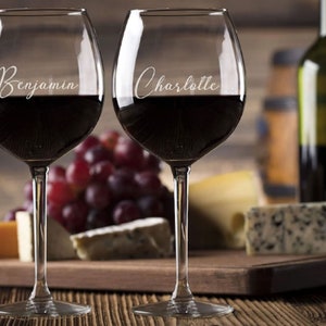 Personalized Wine Glass, Engraved Personalized Wine Glasses, Couple Anniversary Gifts, Monogram Housewarming Gift, Couple Wine Glasses